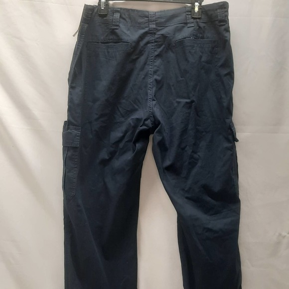 NWT Wrangler Authentics Mens Relaxed Fit Stretch Black cargo pants 36 x34 - Picture 7 of 10